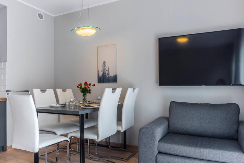 Apartament Z Widokiem Na Gory シクラルスカ・ポレンバ エクステリア 写真